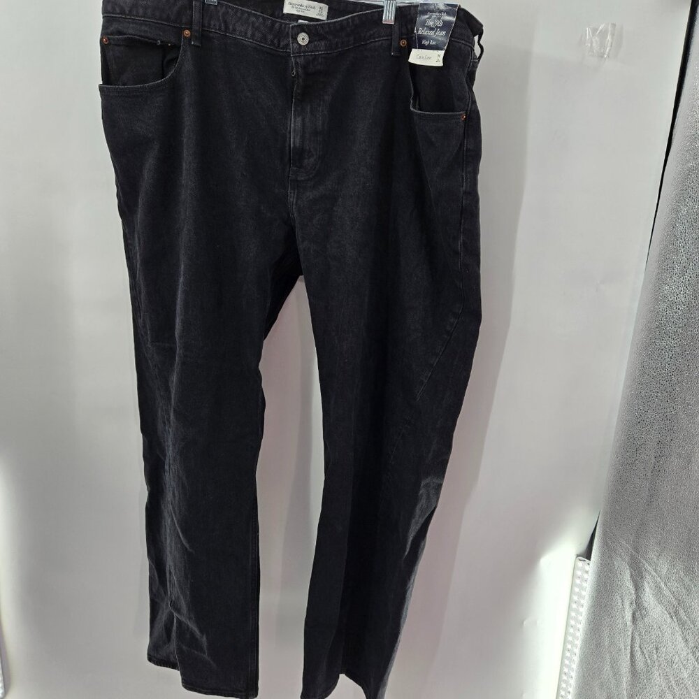 Abercrombie and Fitch Black Curve 90s High-Rise Split Hem Jeans 36L/22L